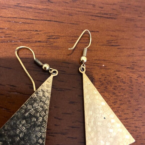 Triangle Floral Blue Dangle Earrings. - Picture 4 of 10